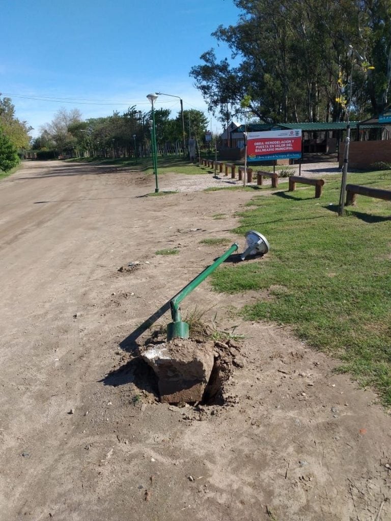 Lunimaria rota en los quinchos municipales