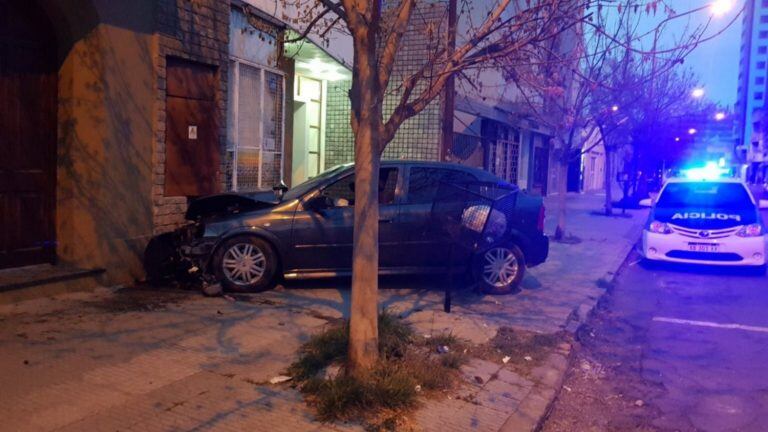 Se estrelló contra una pared, estaba borracho