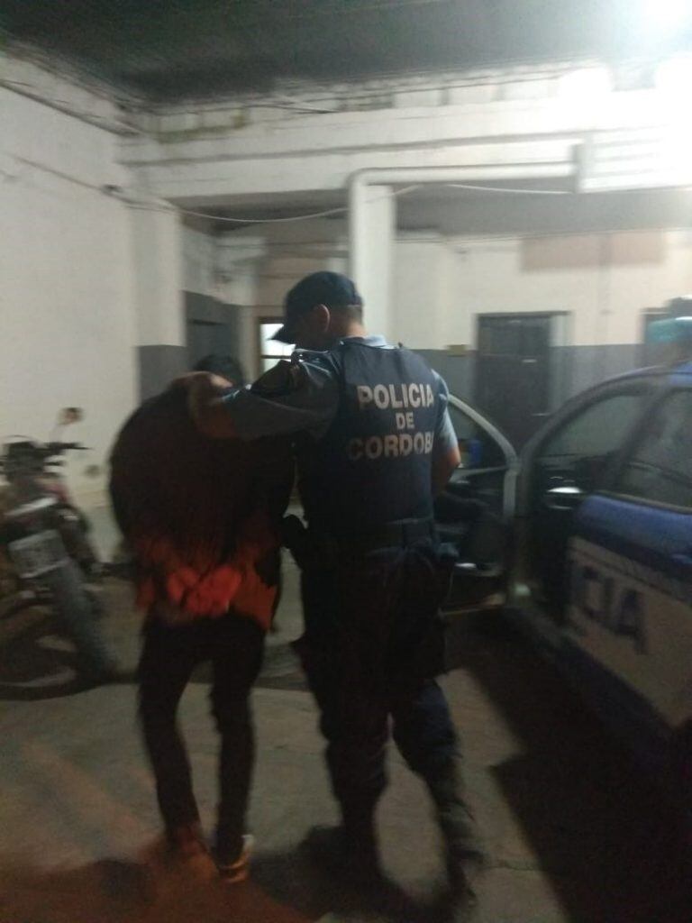 Robo y detención en Alta Gracia.