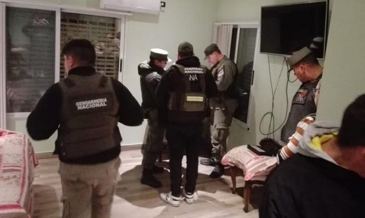 Desbaratan a una banda narco santafesina integrada por un gendarme