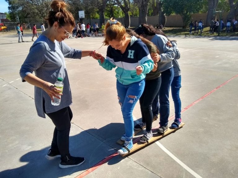 Alta Gracia: alumnos del ENSAG participaron de la "Kermesse de la Prevención"