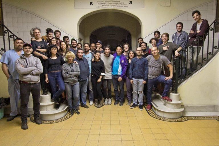 Los actores y el equipo de producción