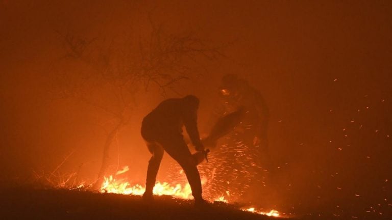 Incendios en Achiras no dan tregua.