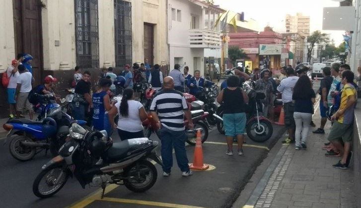 Protesta de tarjeteros en Corrientes. (Foto: El Litoral)