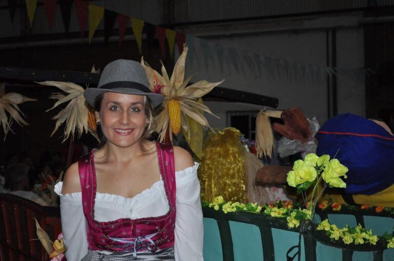 Un toque campestre para los vestidos típicos de las diferentes zonas de Alemania. (Foto de Flavia Roggensack Lange)