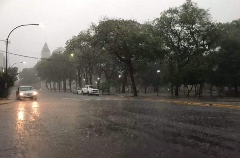 Imágenes del temporal que afectó Resistencia. (Redacción Vía Resistencia)