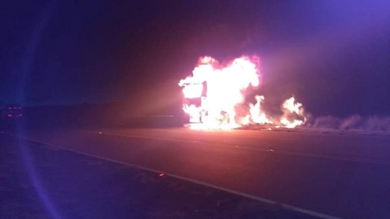 Así se incendiaba el colectivo en las Altas Cumbres