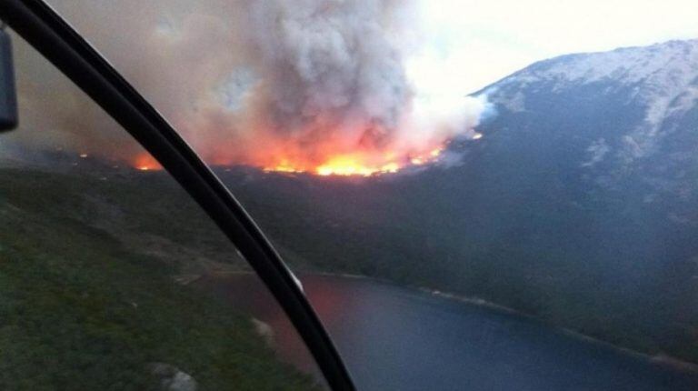 Incendio en Bahía Torito
(imagen de archivo)