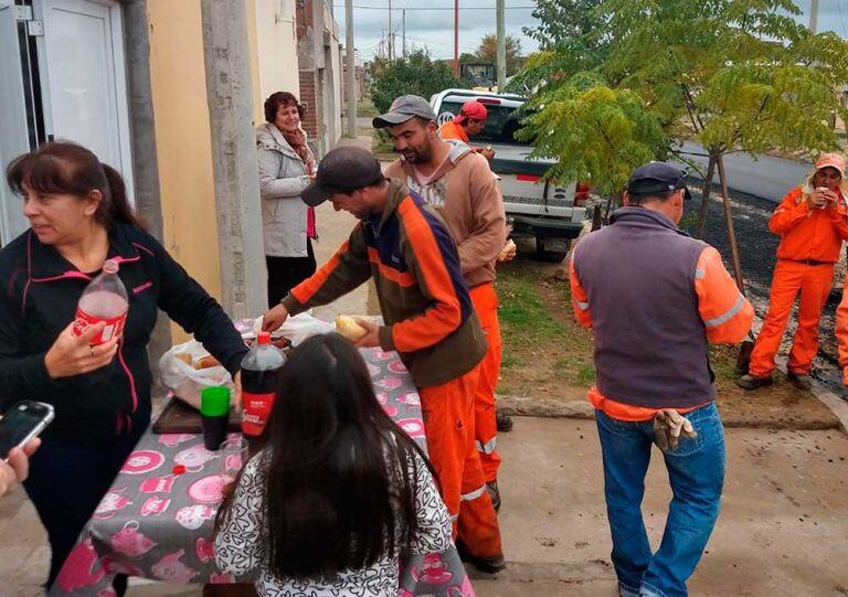 Pavimentación Espora y Malvinas