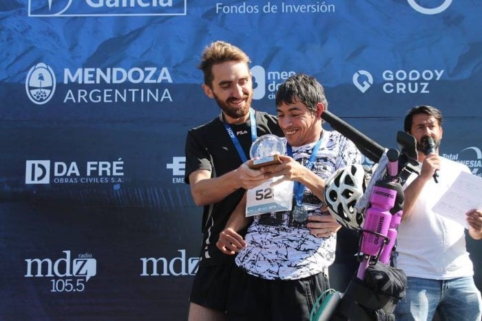 Jesús Picón se mostró emocionado y agradecido tras la carrera.