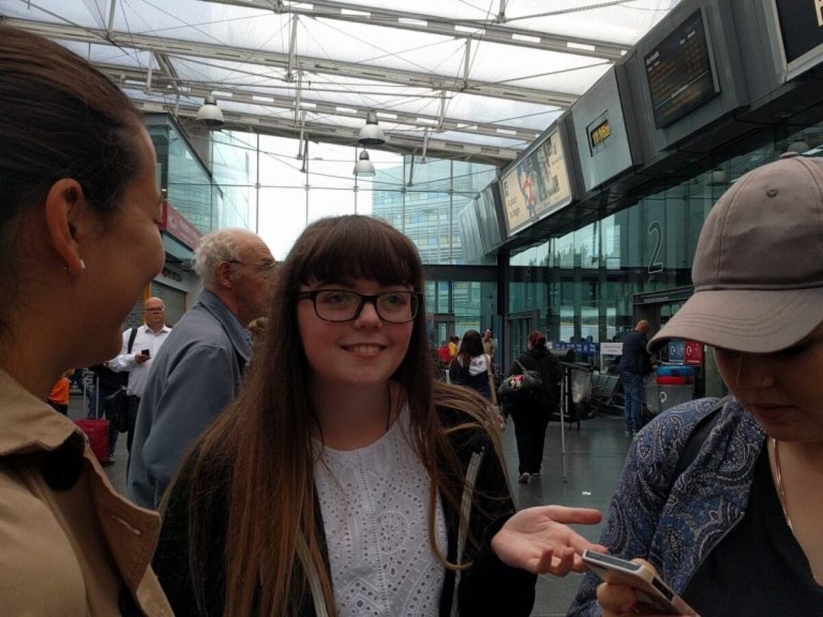 Identificaron a la primera víctima del atentado en Manchester: tenía 18 años y murió en los brazos de su madre