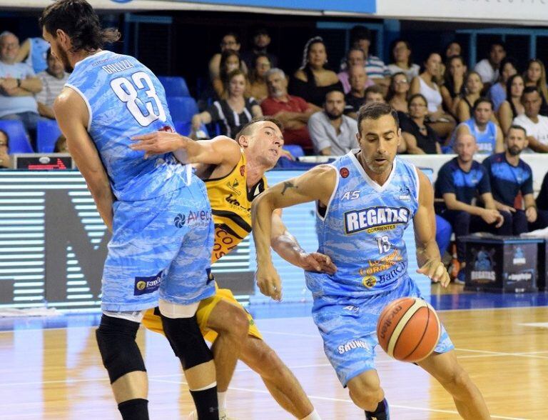 Victoria de Regatas en su primer partido del año.