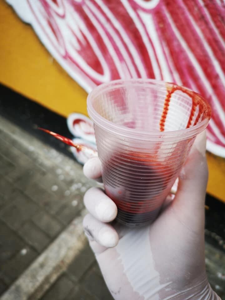 Un tatuador colombiano pintó un mural con sangre humana (Foto: Facebook/juliancastilloman)