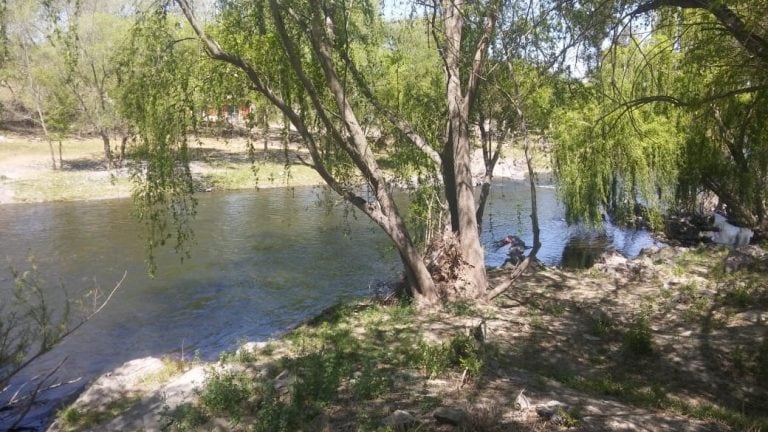 La Calera, río Suquía en el sector de Cantesur.