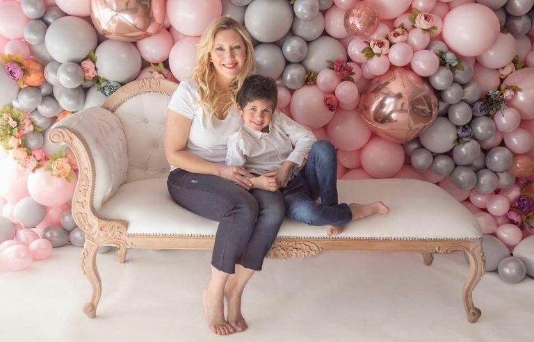 Daniela Lopilato y su hijo Benicio (Foto: Instagram)