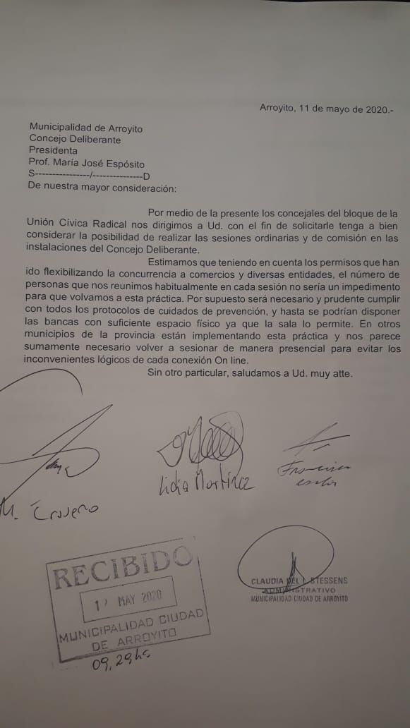 Carta presentada por la UCR para volver a sesionar en la Sala de Deliberaciones