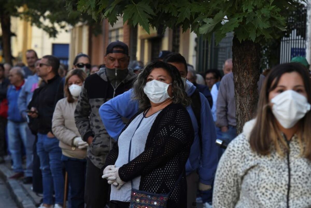 Coronavirus: piden desde hoy a comercios y fábricas protocolo sanitario y declaración jurada de salud de empleados