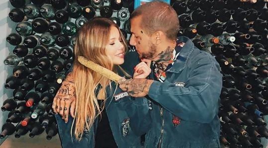 Alexander Caniggia y su novia Macarena Herrera. (Foto: Instagram)