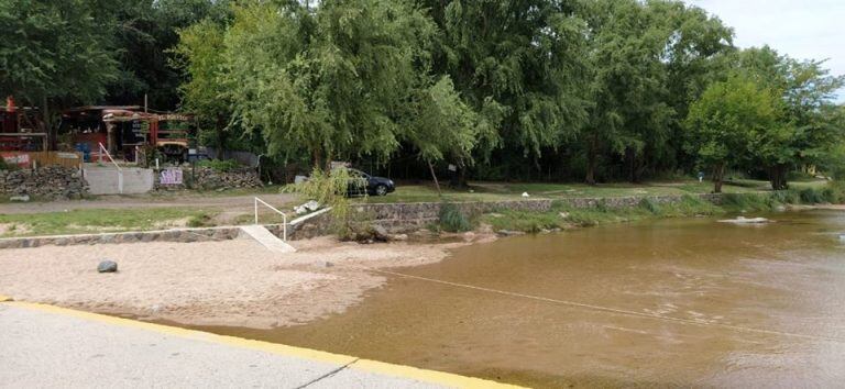 desde el Municipio informaron es la primera de tres rampas en la zona. (Foto: Facebook/Municipalidad).