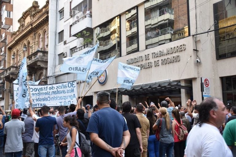 Otra vez paro de municipales en Rosario