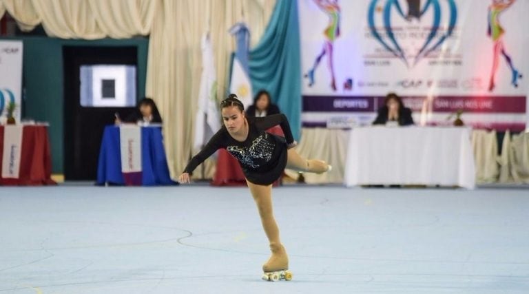 Agustina Miranda: "Las personas con discapacidad visual que quieran practicar el patín pueden hacerlo sin impedimentos”.