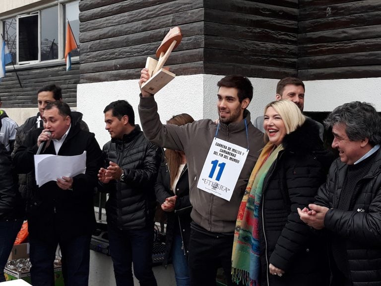 Carrera de mozos y camareras 1er puesto Federico Torelli