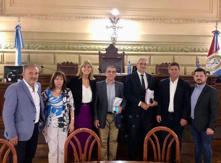 El proyecto de Necesidad Pública consiguió luz verde en el Senado donde Perotti tiene mayoría. (Prensa Senado de Santa Fe)