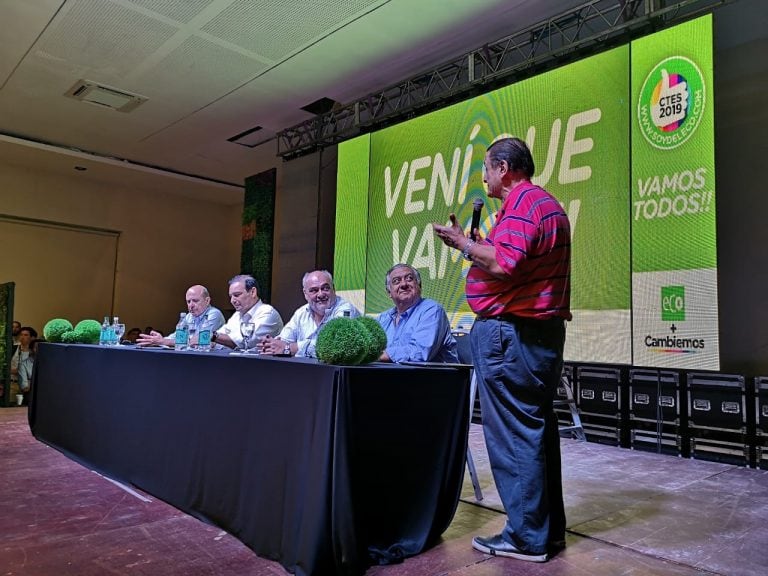 Raúl Eduardo Baglini expuso en el Salón de Espacio Andes.