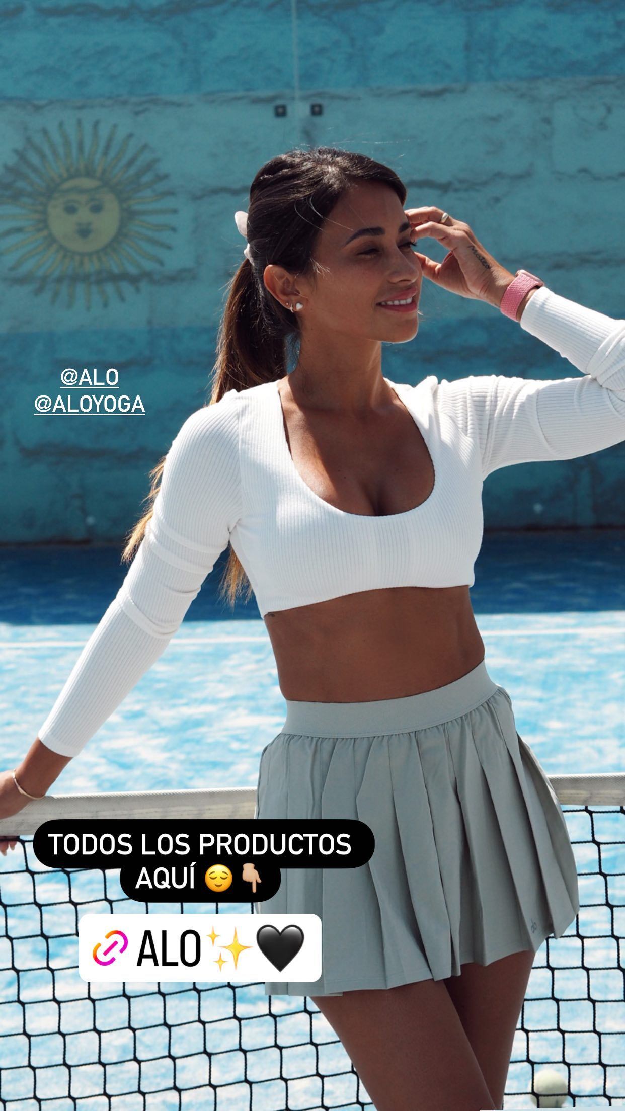 Antonela Roccuzzo lució un hermoso conjunto deportivo.