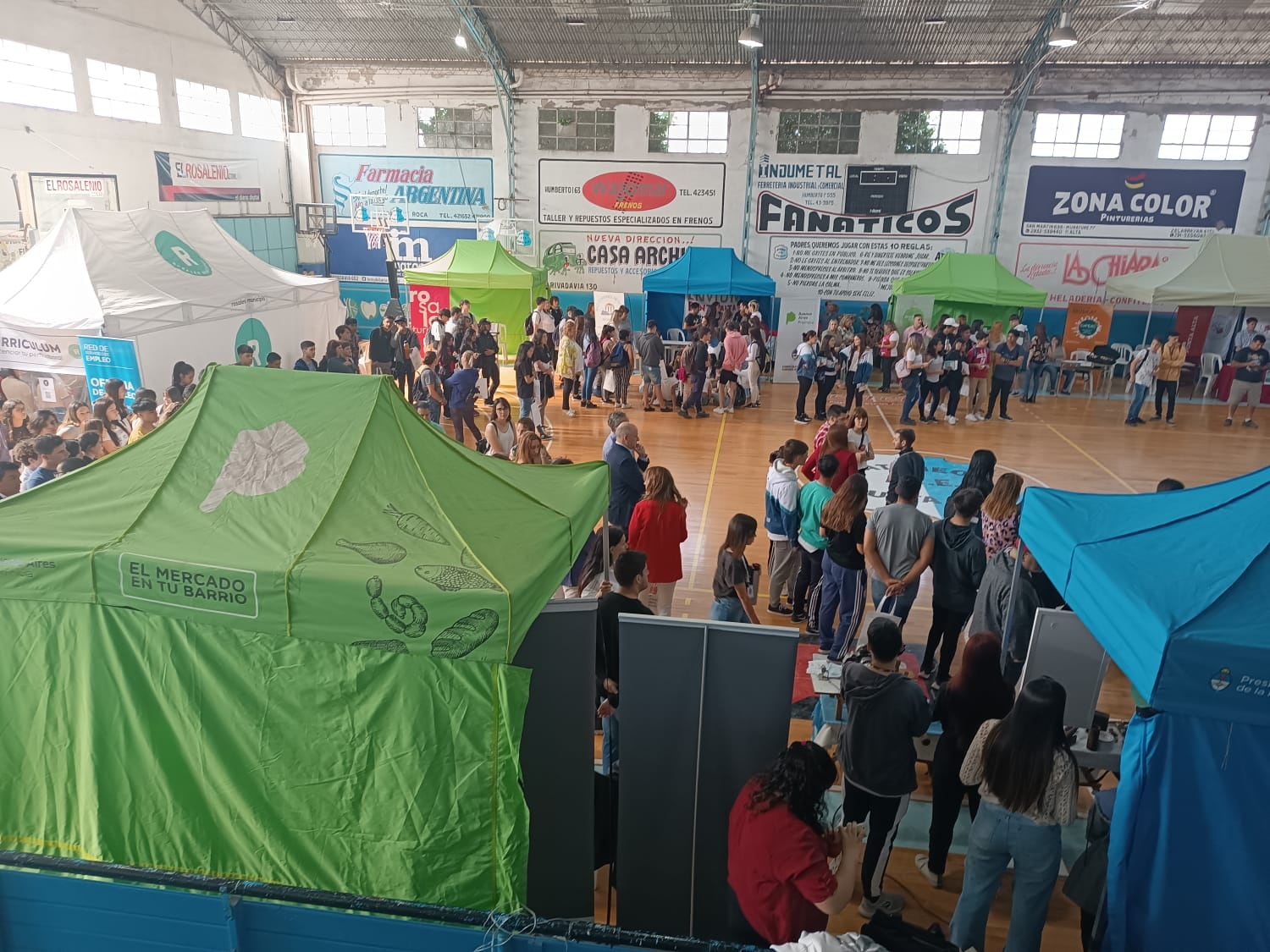 Buena convocatoria en la 5° Expo Joven en Coronel Rosales.