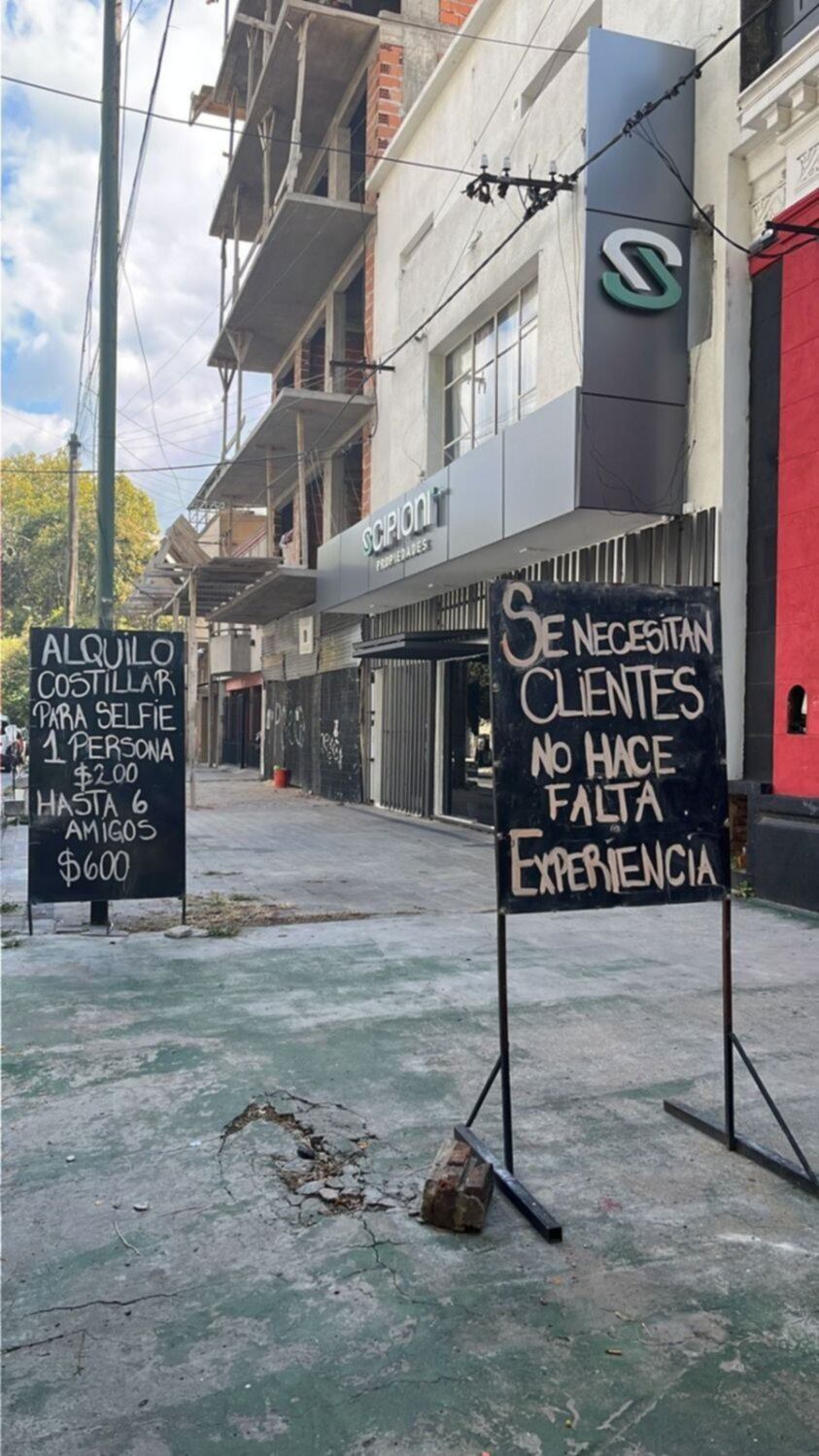 Los carteles que hizo una carnicería para atraer a sus clientes y se hicieron virales.