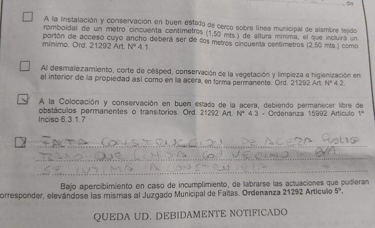 La Municipalidad de Mar del Plata intimó a un hombre porque le faltan dos metros de vereda