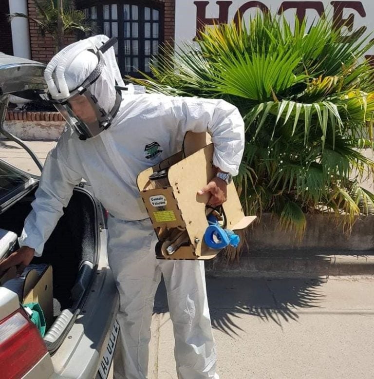 Salteño solidario necesita recursos para fabricar máscaras y respiradores (Facebook Gonzalo Velardez)