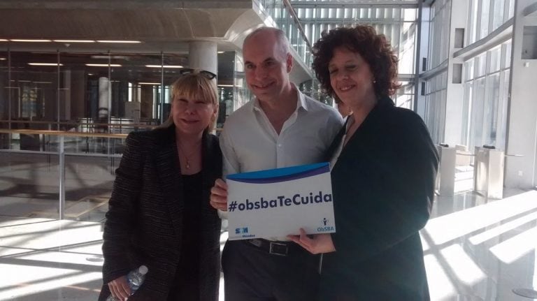 Horacio Rodríguez Larreta posa en una campaña de la Obra Social de la Ciudad de Buenos Aires (Foto: Twitter)