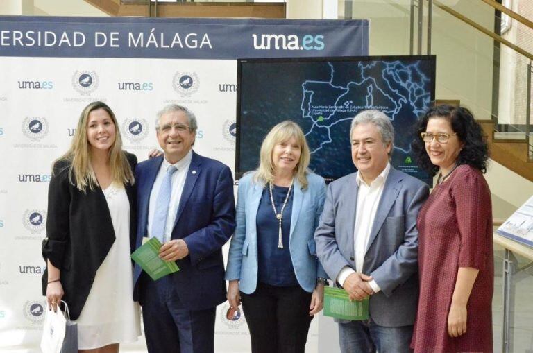 Exponen artesanías mbya guaraní en España