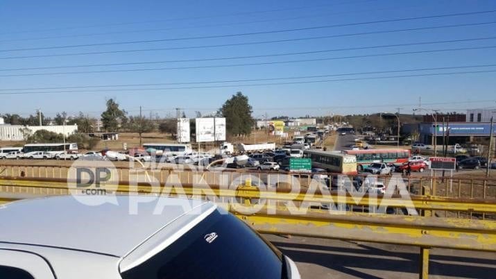 Así está la autopista Juan Domingo Perón en el tramo que une La Banda con Santiago. Crédito: Diario Panorama.