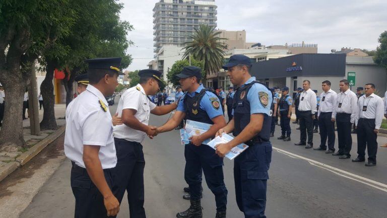 Distinciones en el día del policía