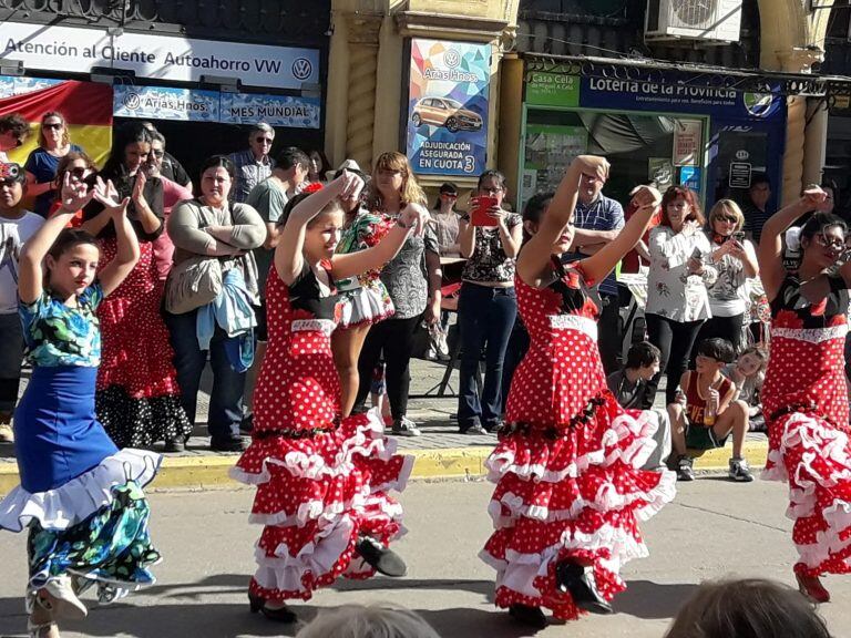 Fiesta de las Colectividades