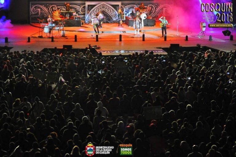 El festival de Cosquín tuvo su noche de Carnaval de lujo.