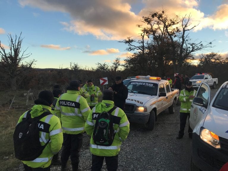 Tolhuin preparativos de la Policía y Defensa Civil para la búsqueda