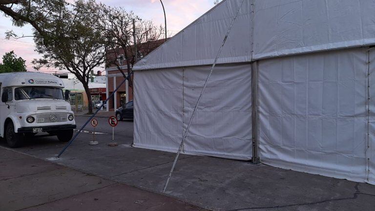 "Autohisopado", frente a la plaza 9 de Julio