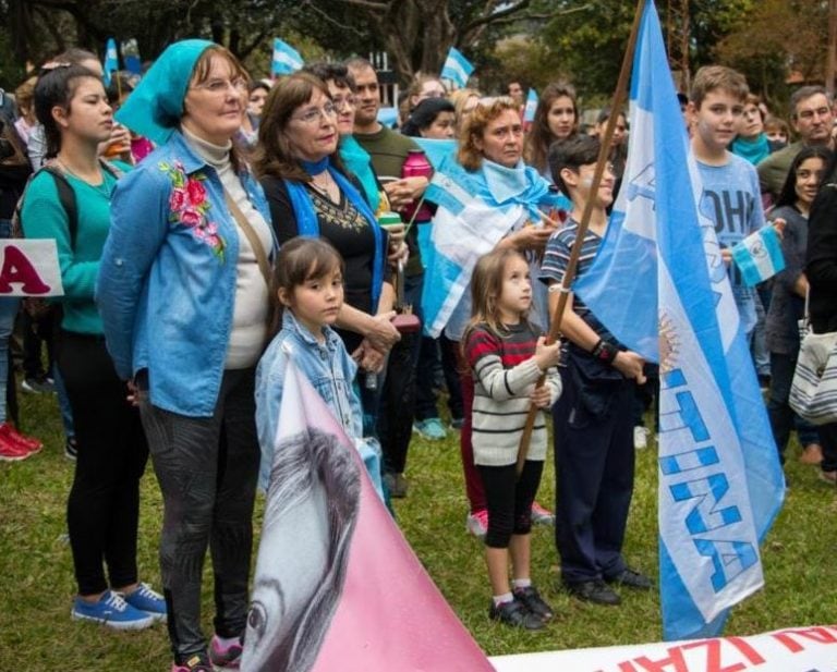 Marcha en contra de la despenalización del aborto en Posadas. (Foto: El Territorio)