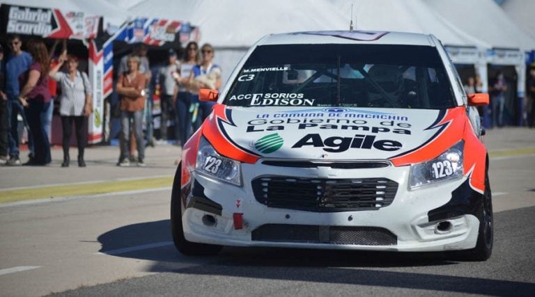 El Chevrolet Cruze de Matías Menvielle (Vía Santa Rosa)