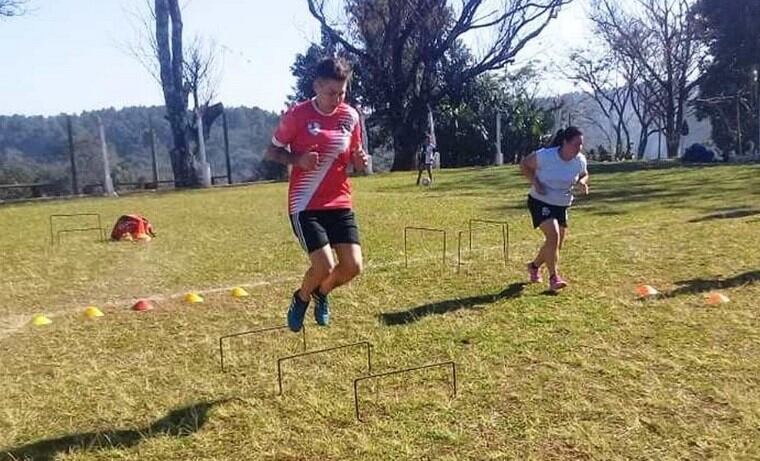 Oberá entrena para lograr ante Posadas un lugar en el Regional. (Liga)