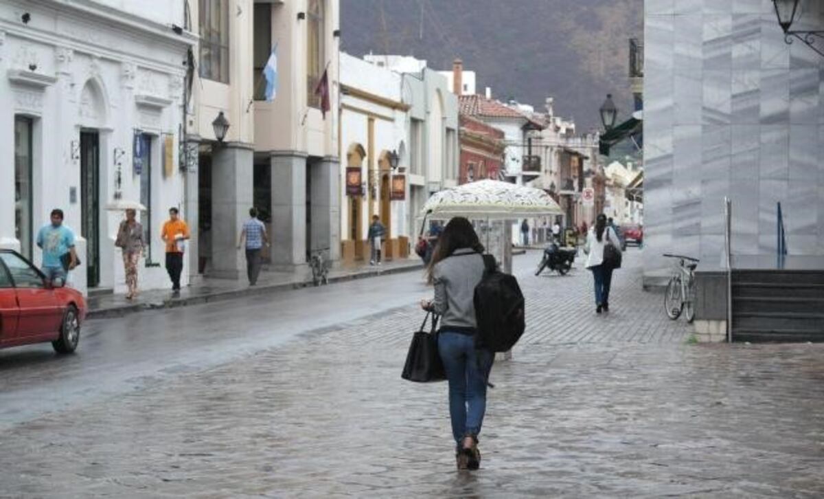 Rige un alerta meteorológico por fuertes tormentas en Salta