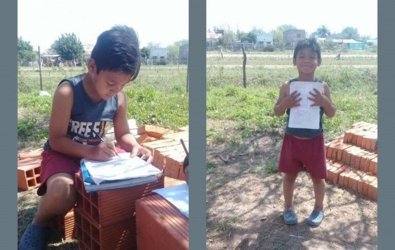 Un  chico acompaña a su mamá a la obra y hace sus tareas escolares.