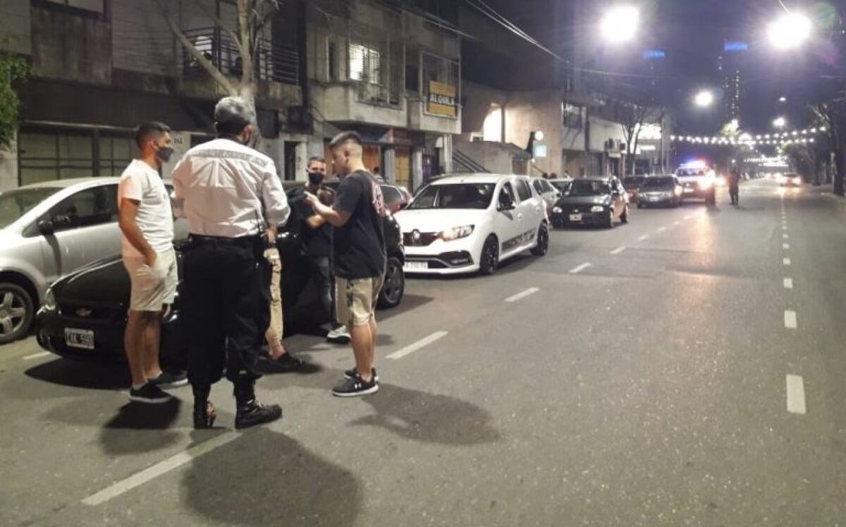 Intentaron evadir control con autos "tuneados" y los detuvieron en Pichincha