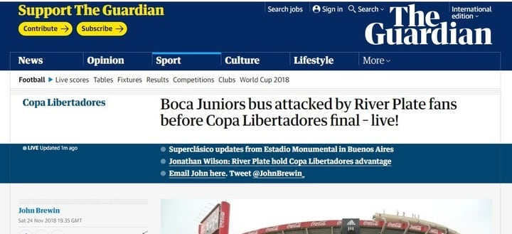 "Atacados por los fans de River!", tituló el diario inglés The Guardian.