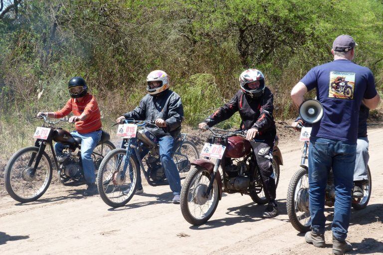 Encuentro de Motos Antiguas en Río Primero