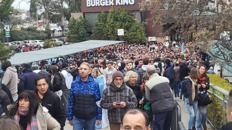 Alberto Fernández cierra su campaña en Córdoba en un acto en el Orfeo.